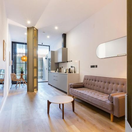 Mestalla Flats By Nomad Host Valencia Ngoại thất bức ảnh