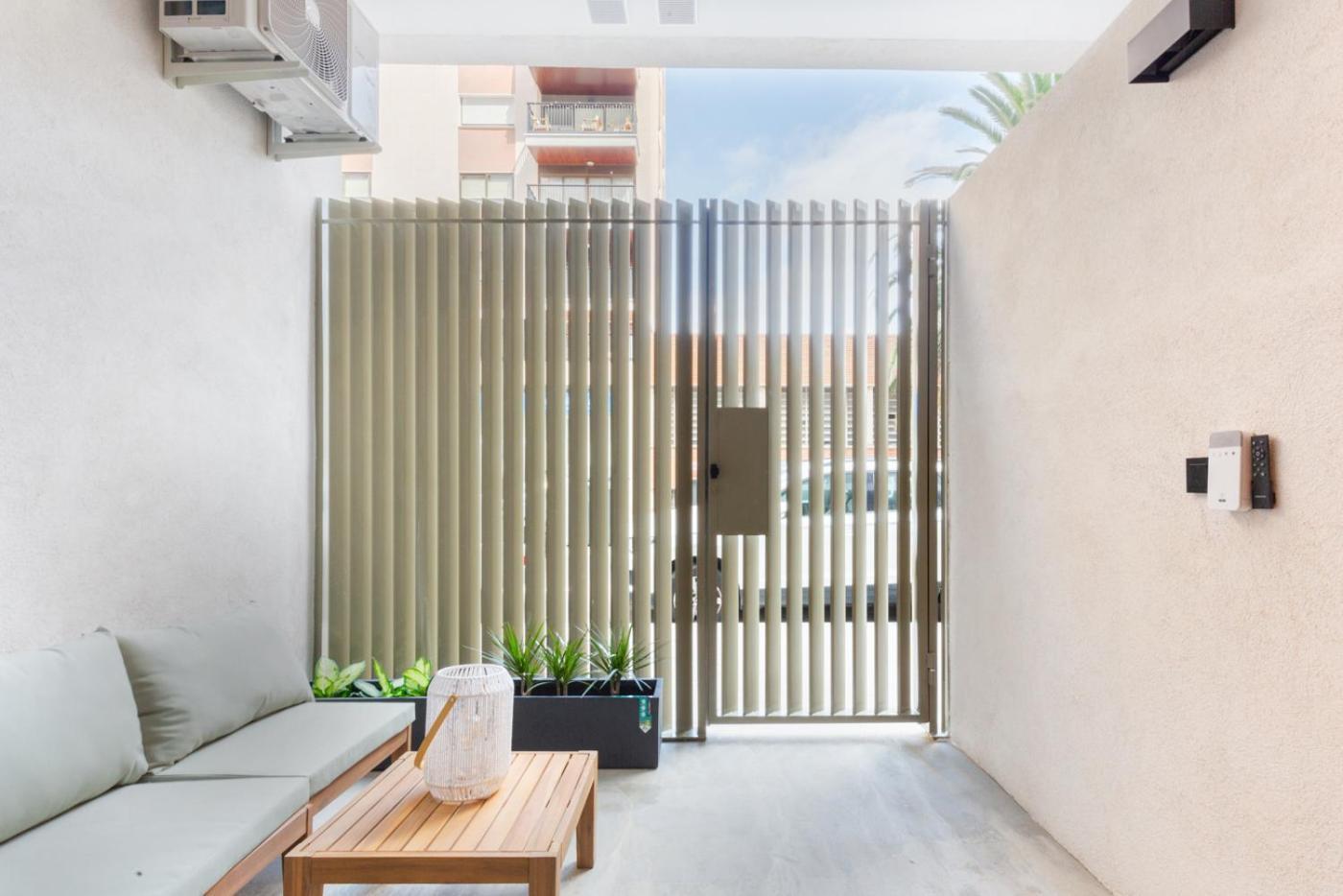 Mestalla Flats By Nomad Host Valencia Ngoại thất bức ảnh