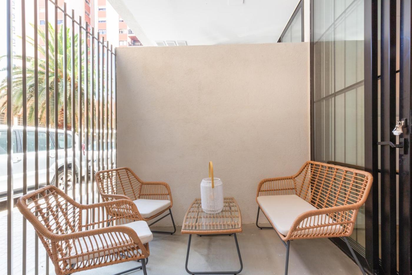 Mestalla Flats By Nomad Host Valencia Ngoại thất bức ảnh