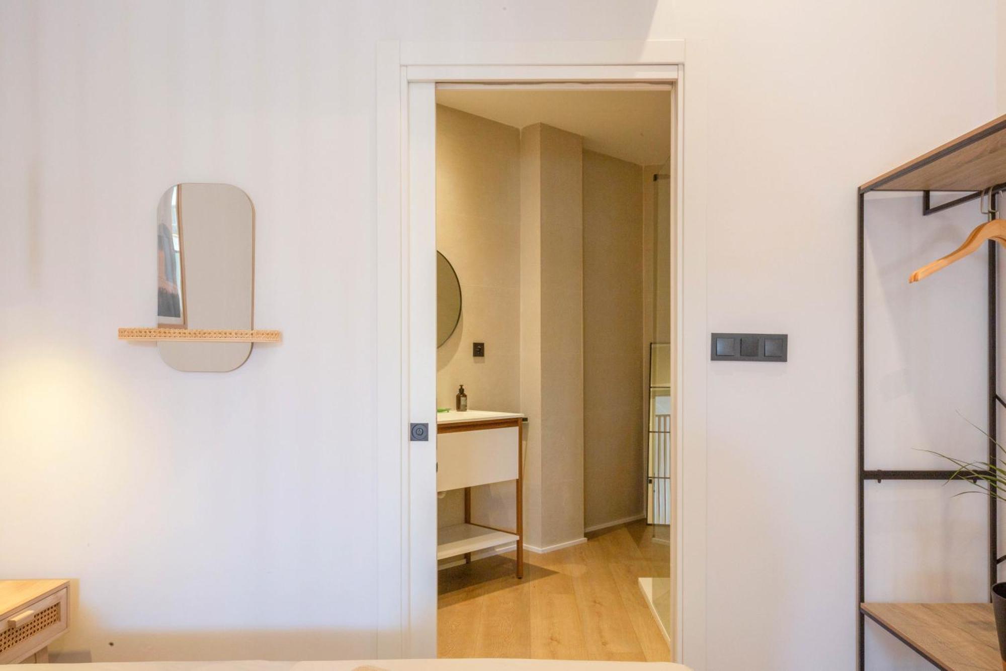 Mestalla Flats By Nomad Host Valencia Ngoại thất bức ảnh
